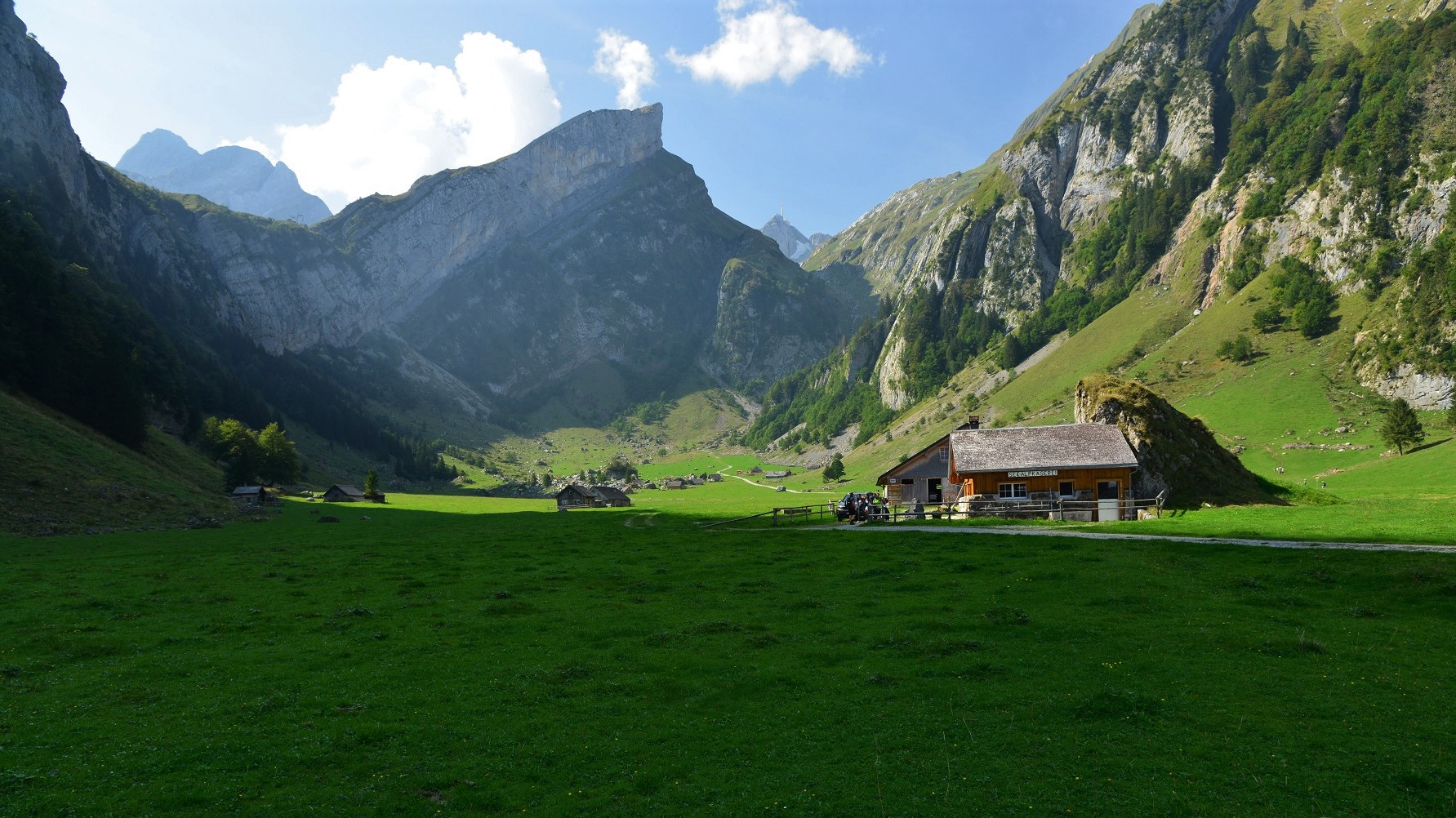 Blick aus Richtung Seealpsee zum Säntis
